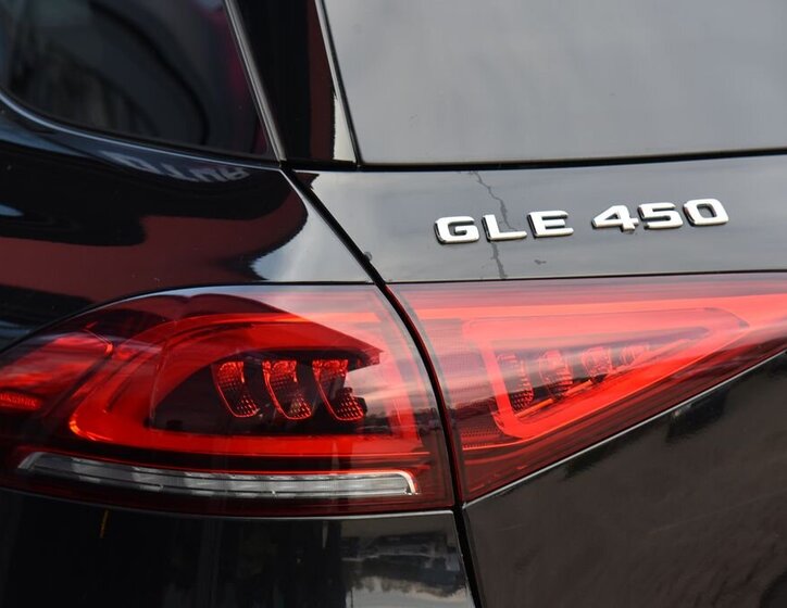 Mercedes-Benz GLE 11