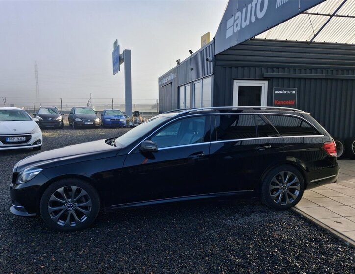 Mercedes-Benz Třídy E 4