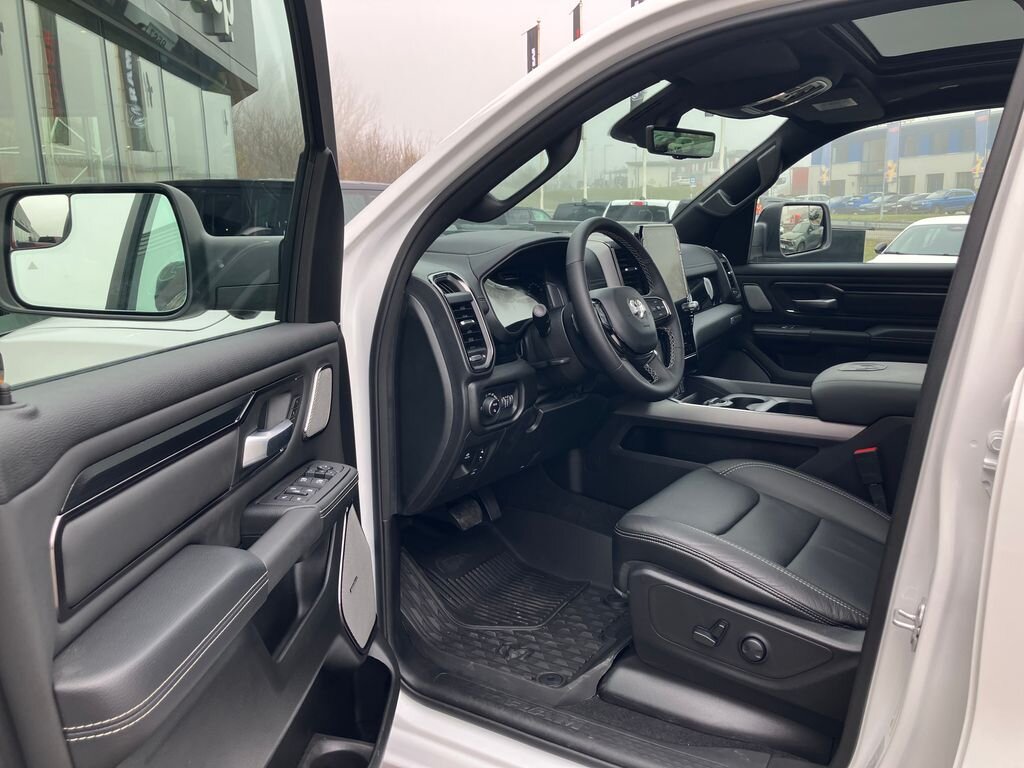 Dodge RAM Pick-up 3,0 l 313 kw