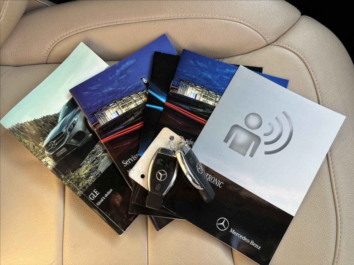 Mercedes-Benz GLE SUV / Terénní 3,0 l 190 kw