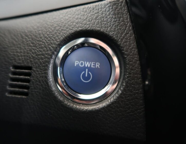 Toyota Auris Kombi 1,8 l 73 kw