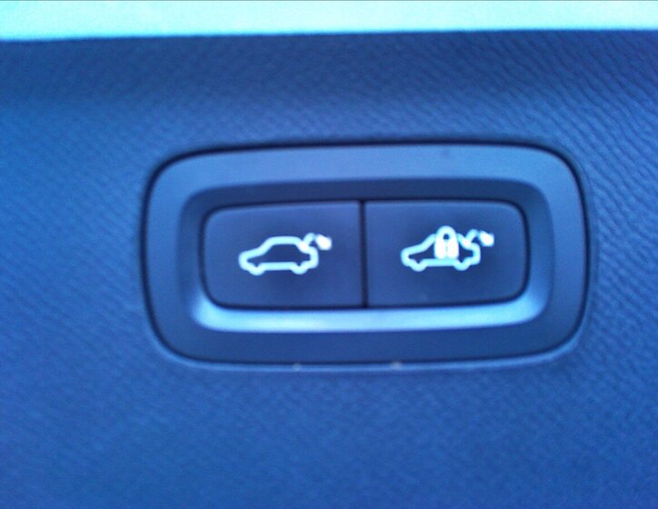 Volvo XC90 SUV / Terénní 2,0 l 173 kw