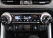 Toyota RAV4 SUV / Terénní 2,5 l 131 kw