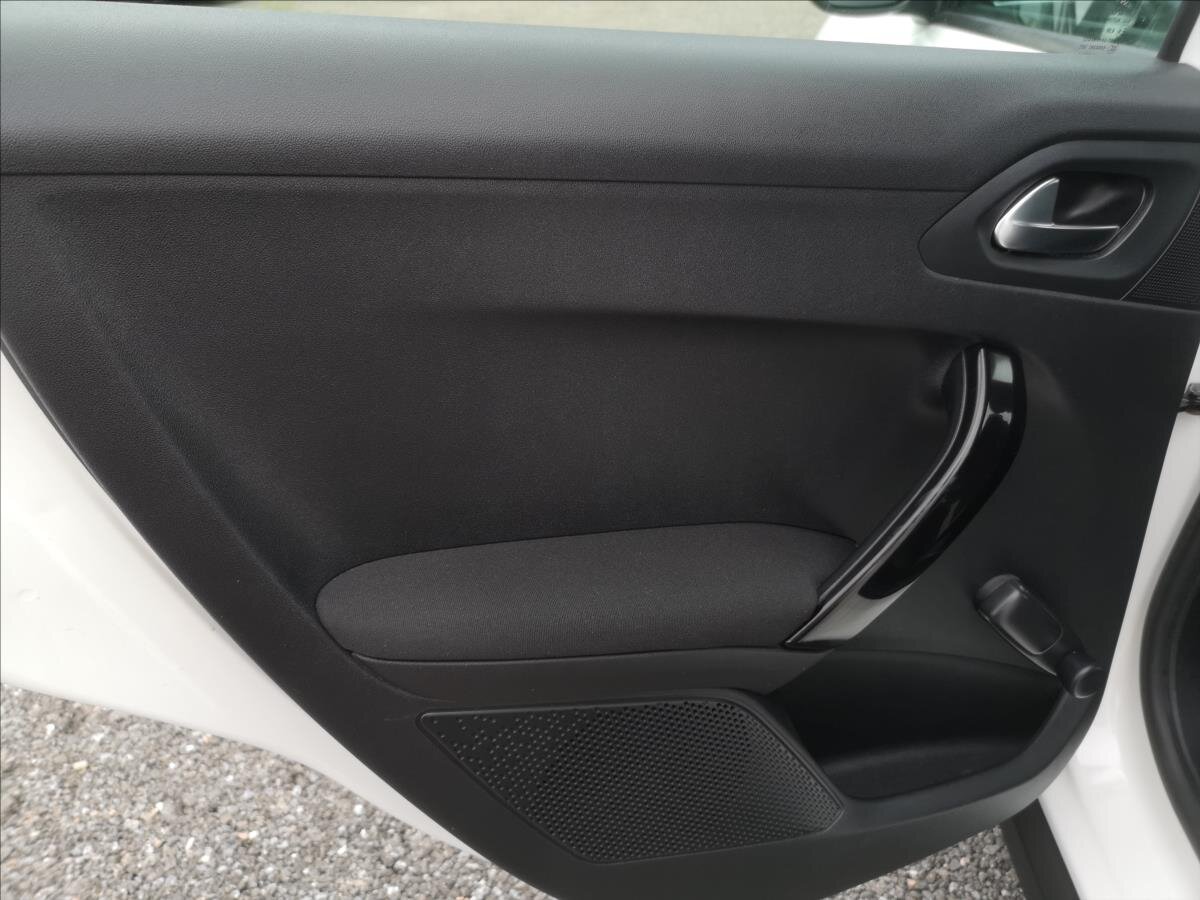 Peugeot 2008 Kombi 1,4 l 50 kw