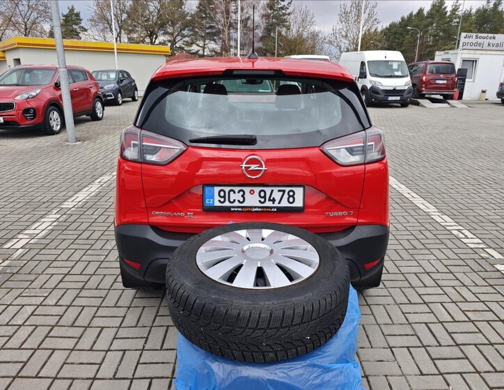 Opel Crossland X MPV 1,6 l 88 kw