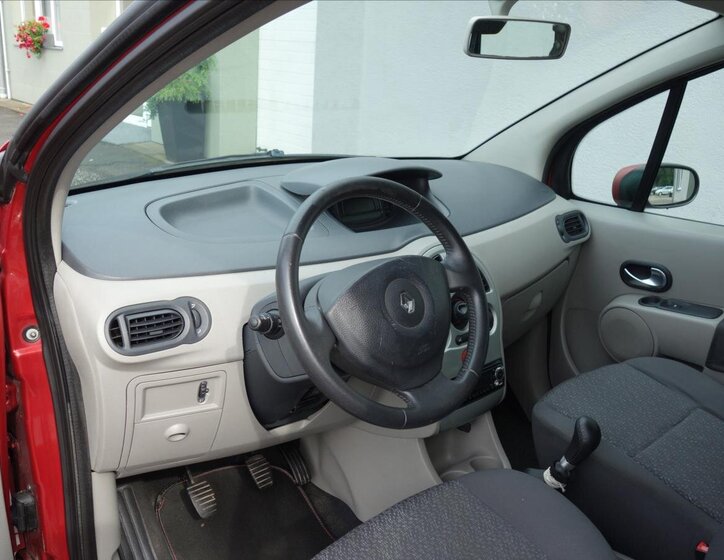 Renault Modus Hatchback 1,5 l 60 kw