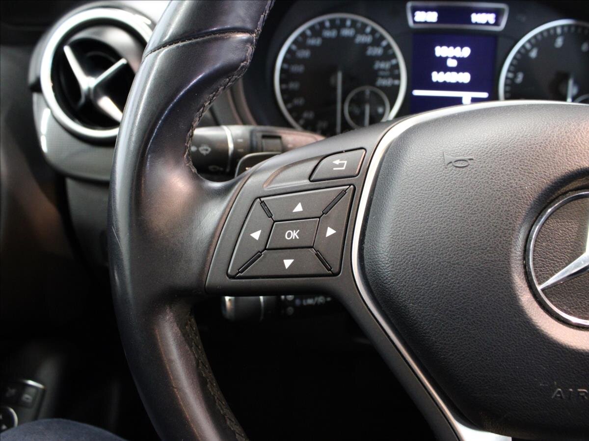 Mercedes-Benz Třídy B Kombi 1,6 l 90 kw