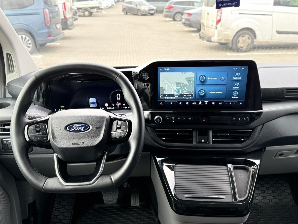 Ford Tourneo Custom Kombi 2,5 l 171 kw