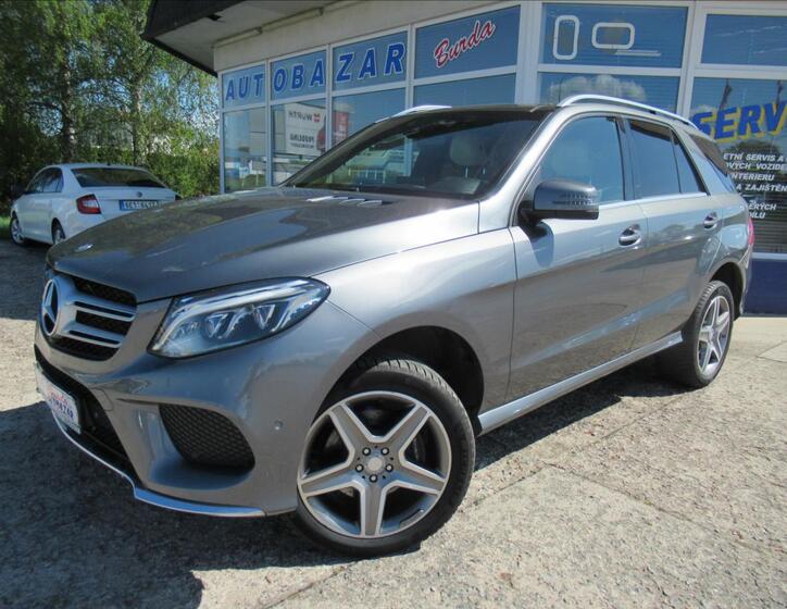 Mercedes-Benz GLE 1