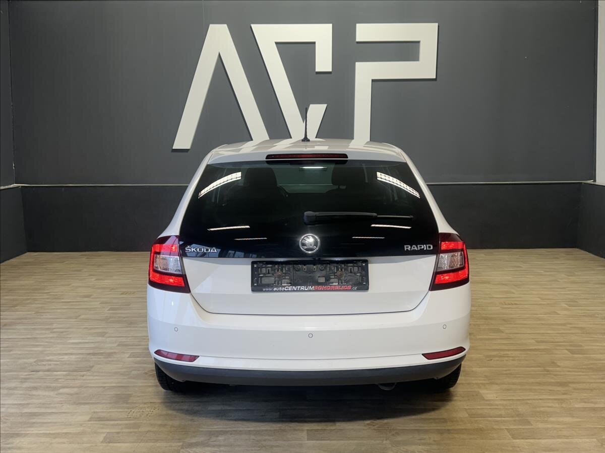 Škoda Rapid