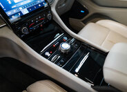 Jeep Grand Cherokee 26