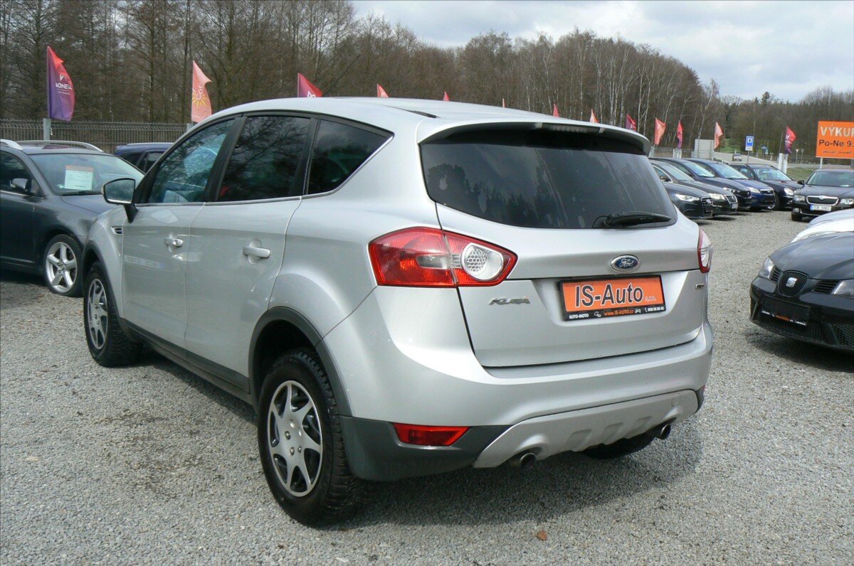 Ford Kuga SUV / Terénní 2,0 l 100 kw