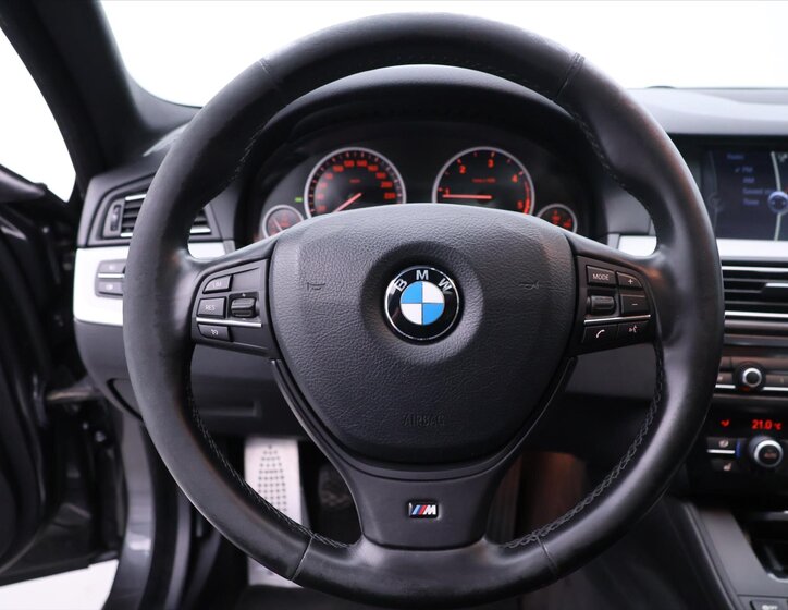 BMW Řada 5 17