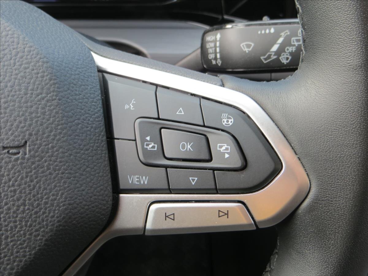 Volkswagen Golf Kombi 1,5 l 96 kw