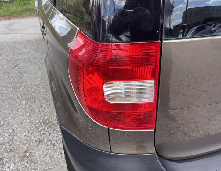 Škoda Yeti SUV / Terénní 1,2 l 77 kw