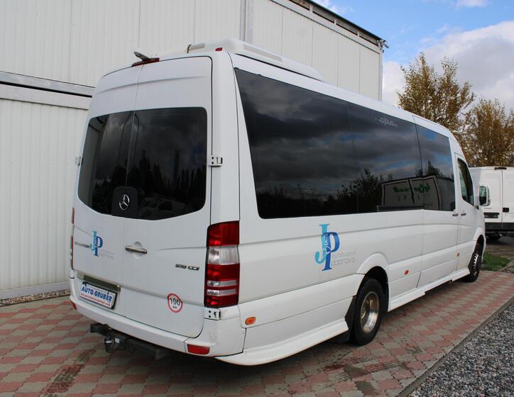 Mercedes-Benz Ostatní 4