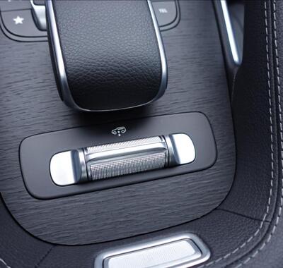 Mercedes-Benz GLE 28