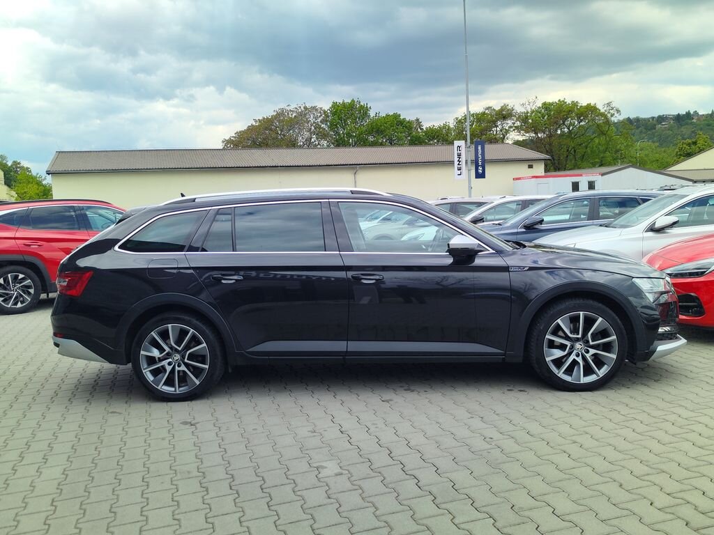 Škoda Superb Kombi 2,0 l 147 kw