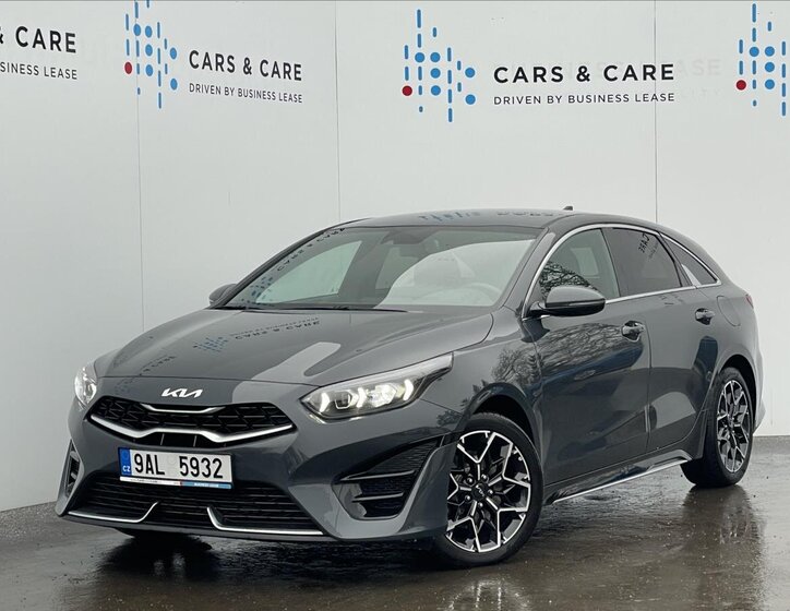 KIA ProCeed Kombi 1,5 l 118 kw