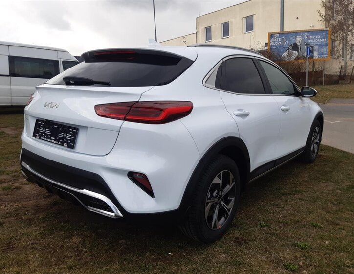 KIA XCeed SUV / Terénní 1,6 l 110 kw