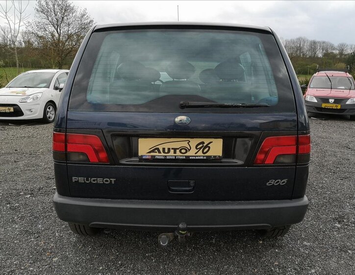 Peugeot 806 Kombi 2,1 l 80 kw