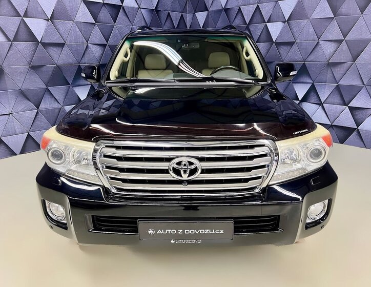 Toyota Land Cruiser 3