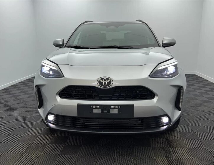 Toyota Yaris Cross 2