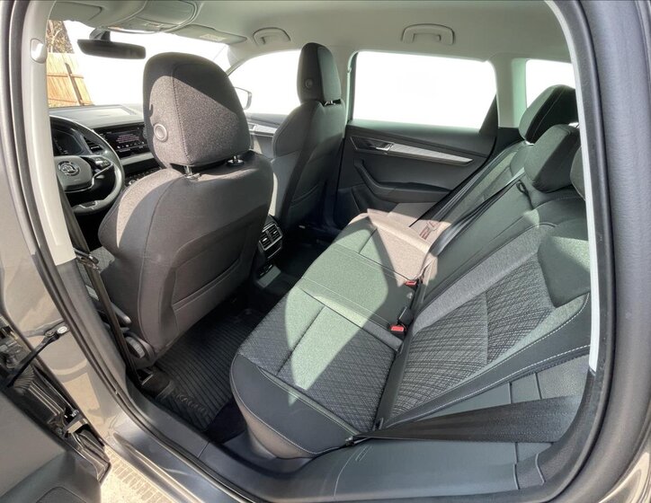 Škoda Karoq SUV / Terénní 2,0 l 110 kw