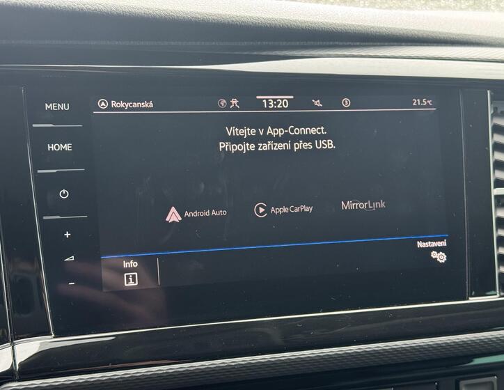 Volkswagen Multivan 32