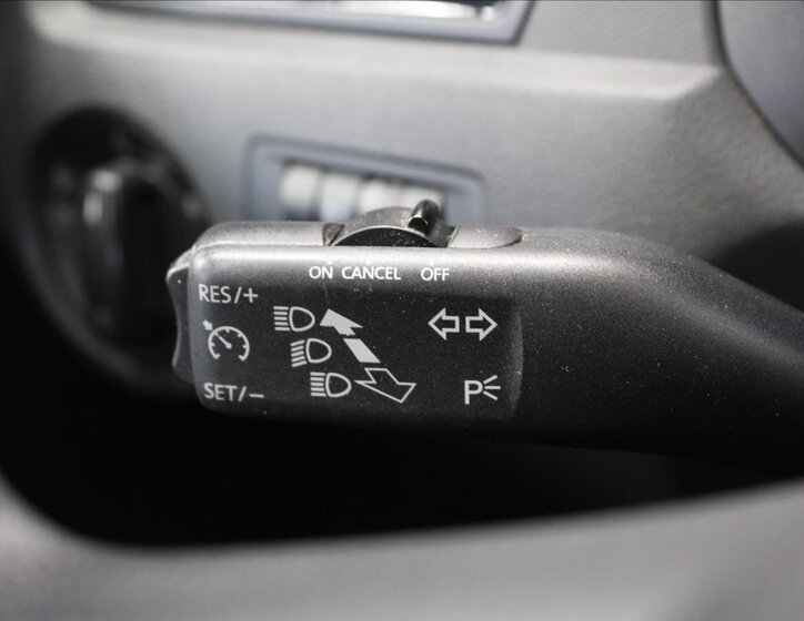 Škoda Rapid Sedan / Limuzína 1,2 l 77 kw