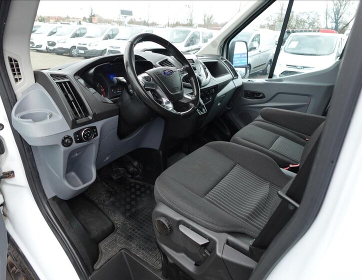 Ford Transit Ostatní 2,0 l 125 kw
