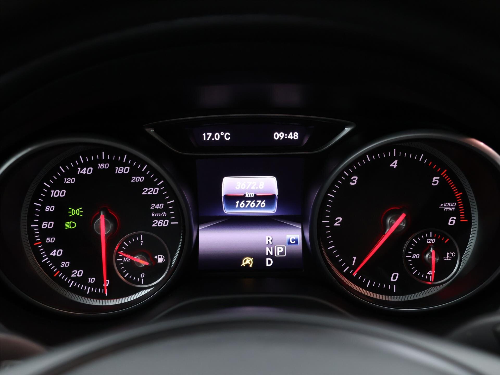 Mercedes-Benz CLA Sedan / Limuzína 1,5 l 80 kw