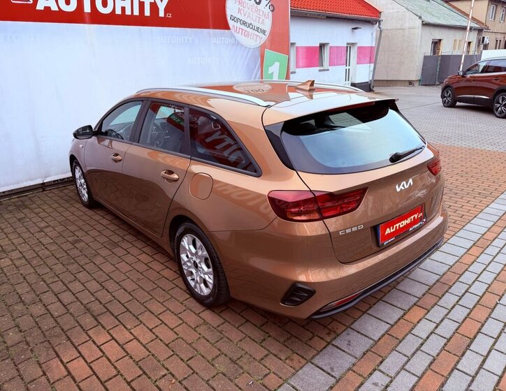 KIA Ceed 9