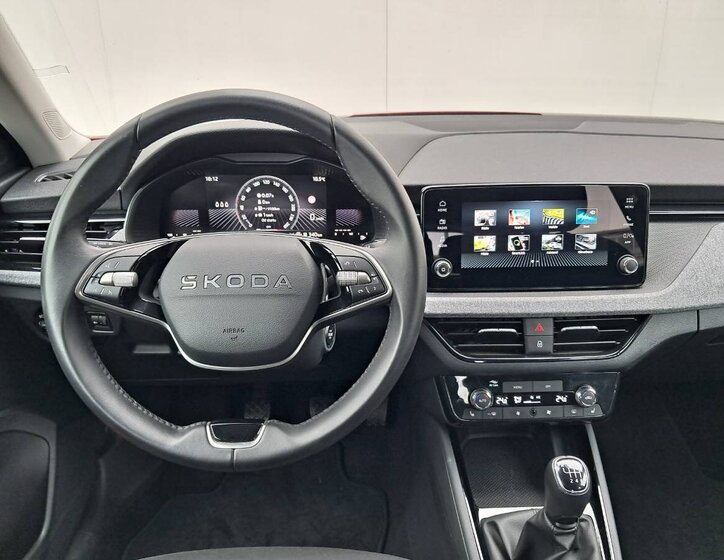 Škoda Kamiq Hatchback 999,0 85 kw