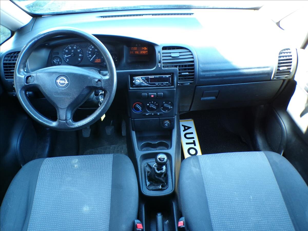 Opel Zafira MPV 1,6 l 74 kw