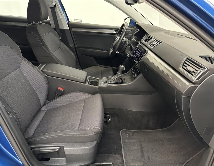 Škoda Superb Liftback 2,0 l 147 kw