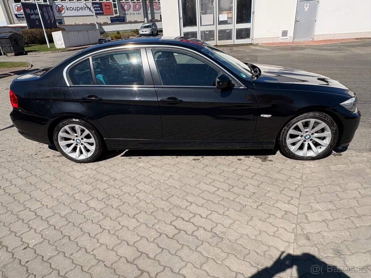 BMW Řada 3 Sedan / Limuzína 0,0 180 kw