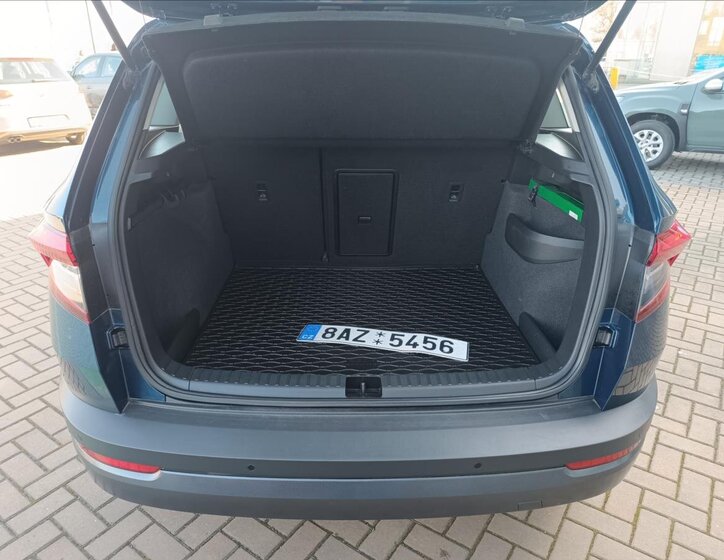 Škoda Karoq SUV / Terénní 2,0 l 85 kw
