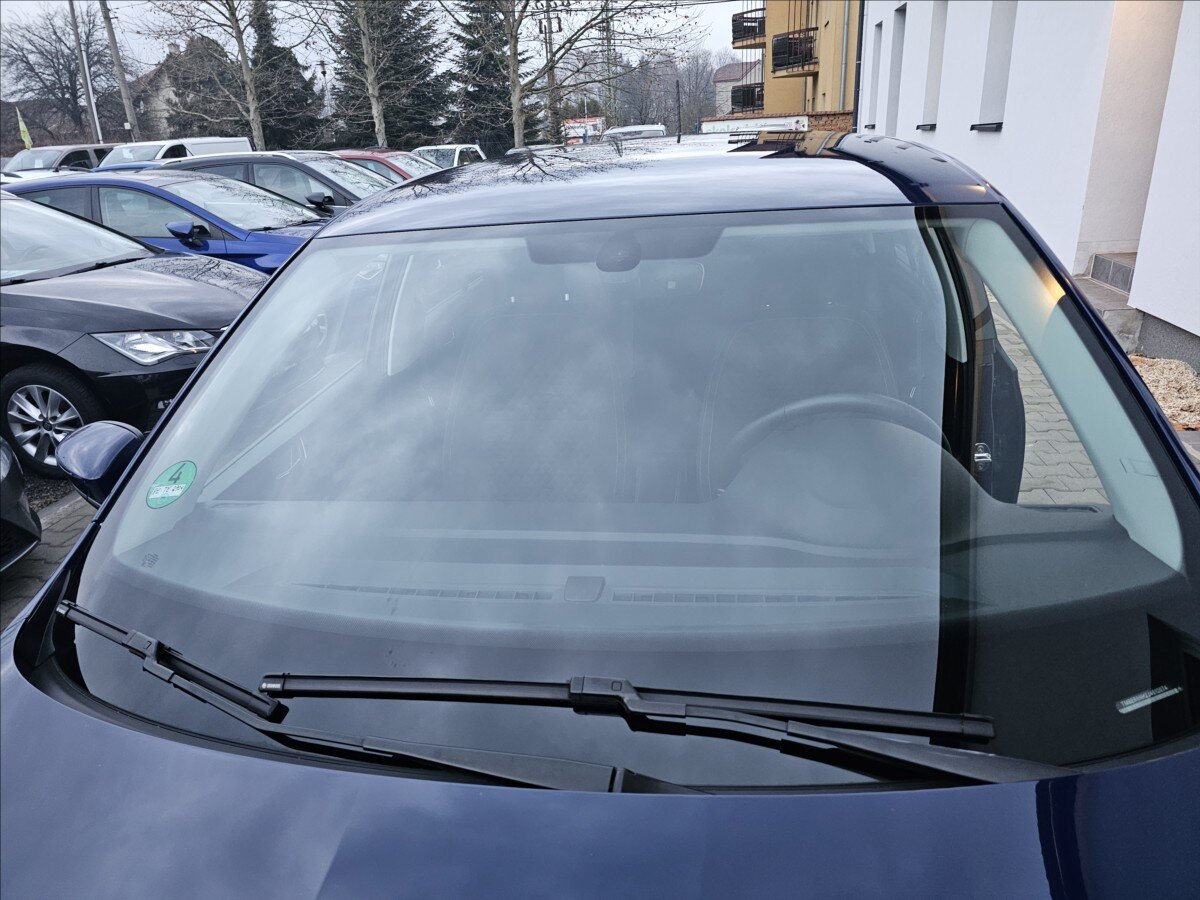 Škoda Rapid Hatchback 999,0 81 kw