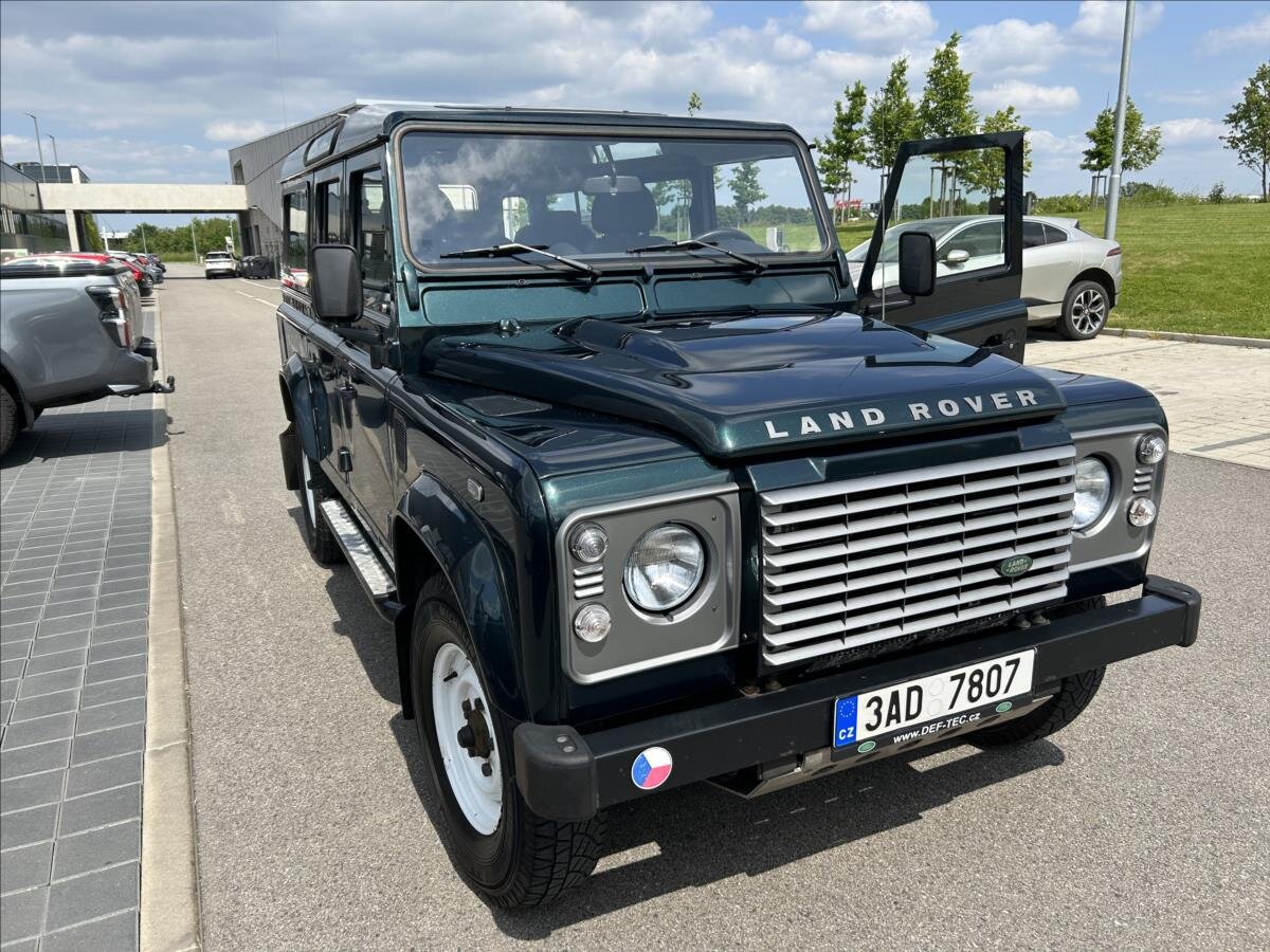 Land Rover Defender Ostatní 2,2 l 90 kw