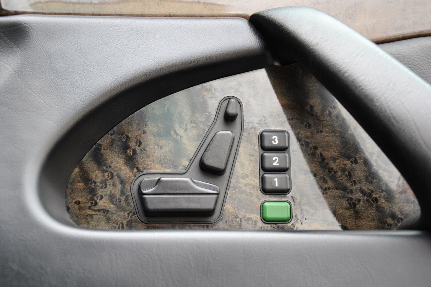 Mercedes-Benz Třídy S Sedan 3,0 l 130 kw