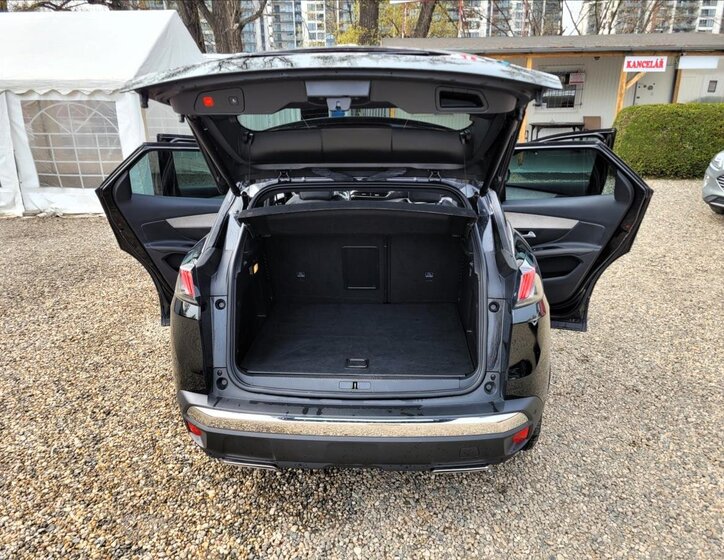 Peugeot 3008 SUV / Terénní 1,6 l 165 kw