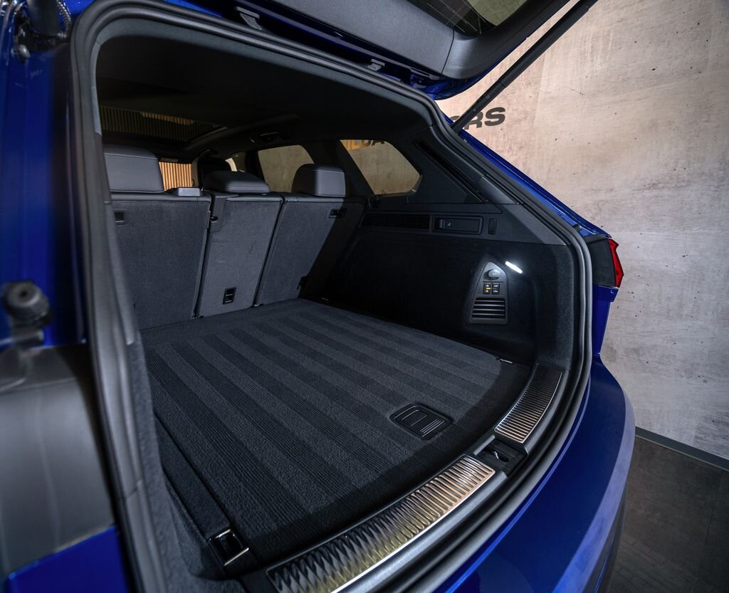 Volkswagen Touareg SUV / Terénní 3,0 l 210 kw