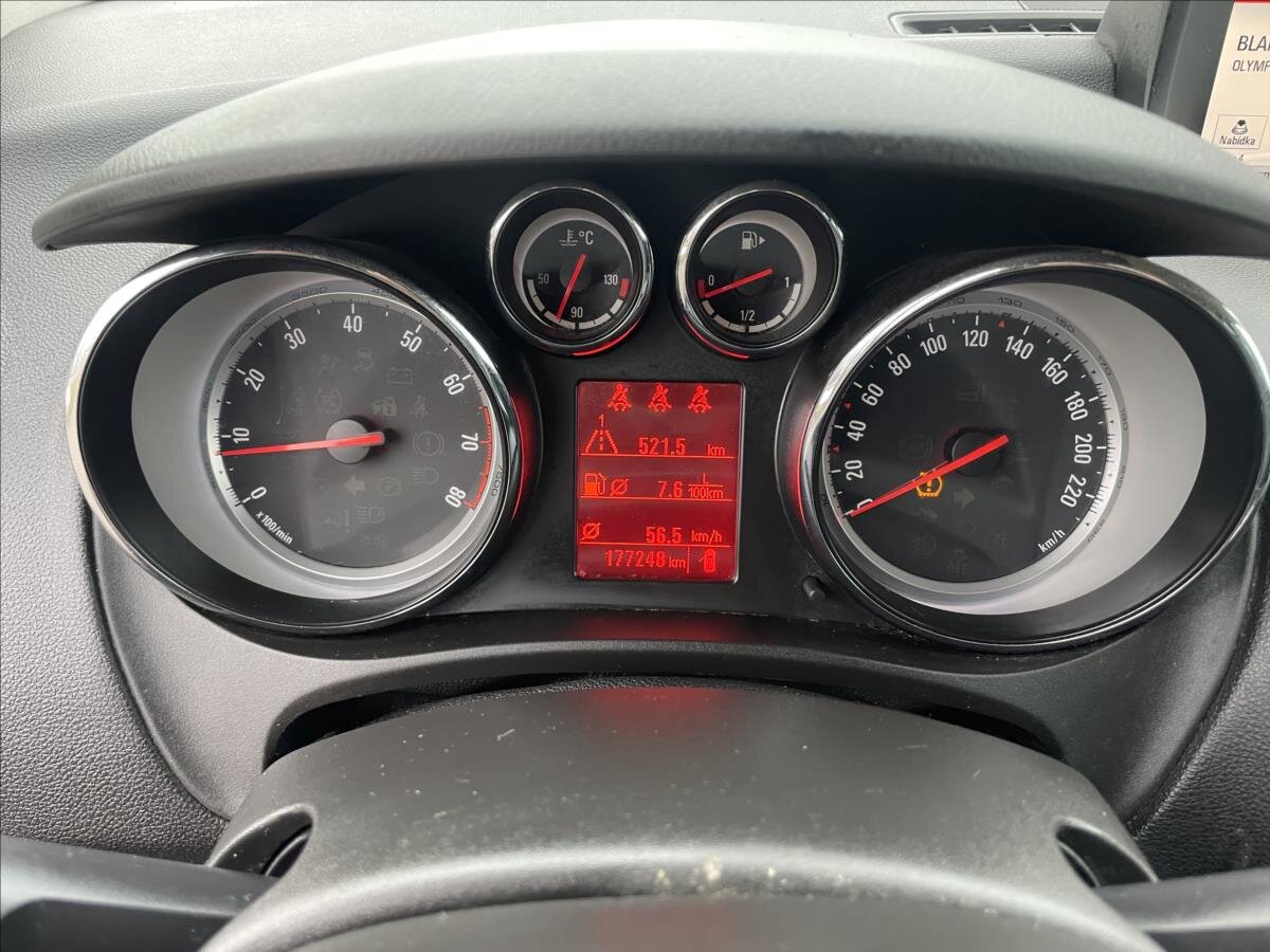 Opel Meriva MPV 1,4 l 88 kw