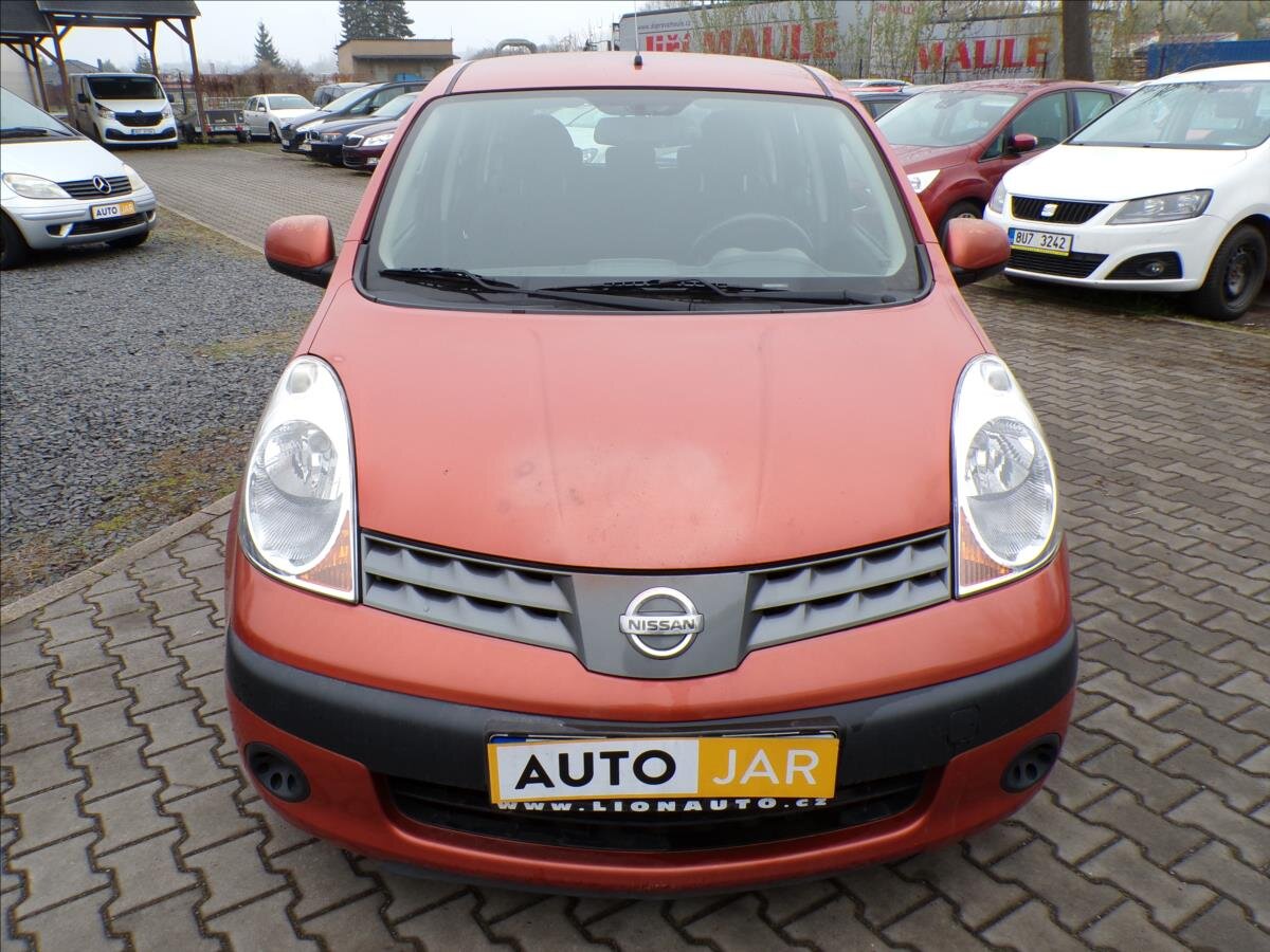 Nissan Note Kombi 1,4 l 65 kw