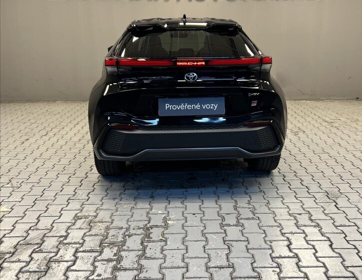 Toyota C-HR Hatchback 2,0 l 112 kw