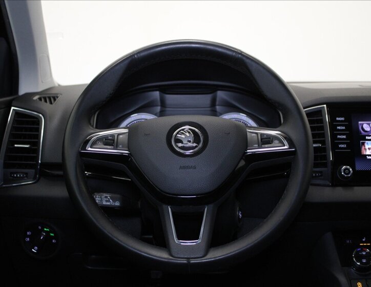 Škoda Karoq SUV 1,6 l 85 kw