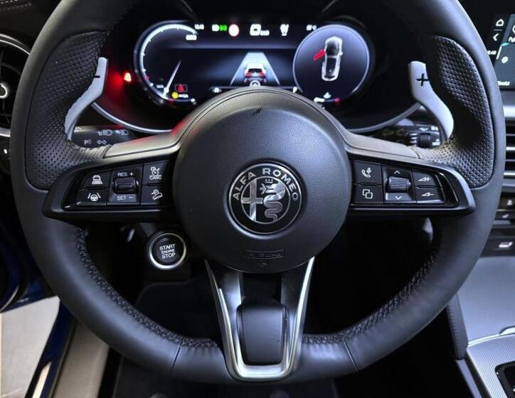 Alfa Romeo Stelvio 18