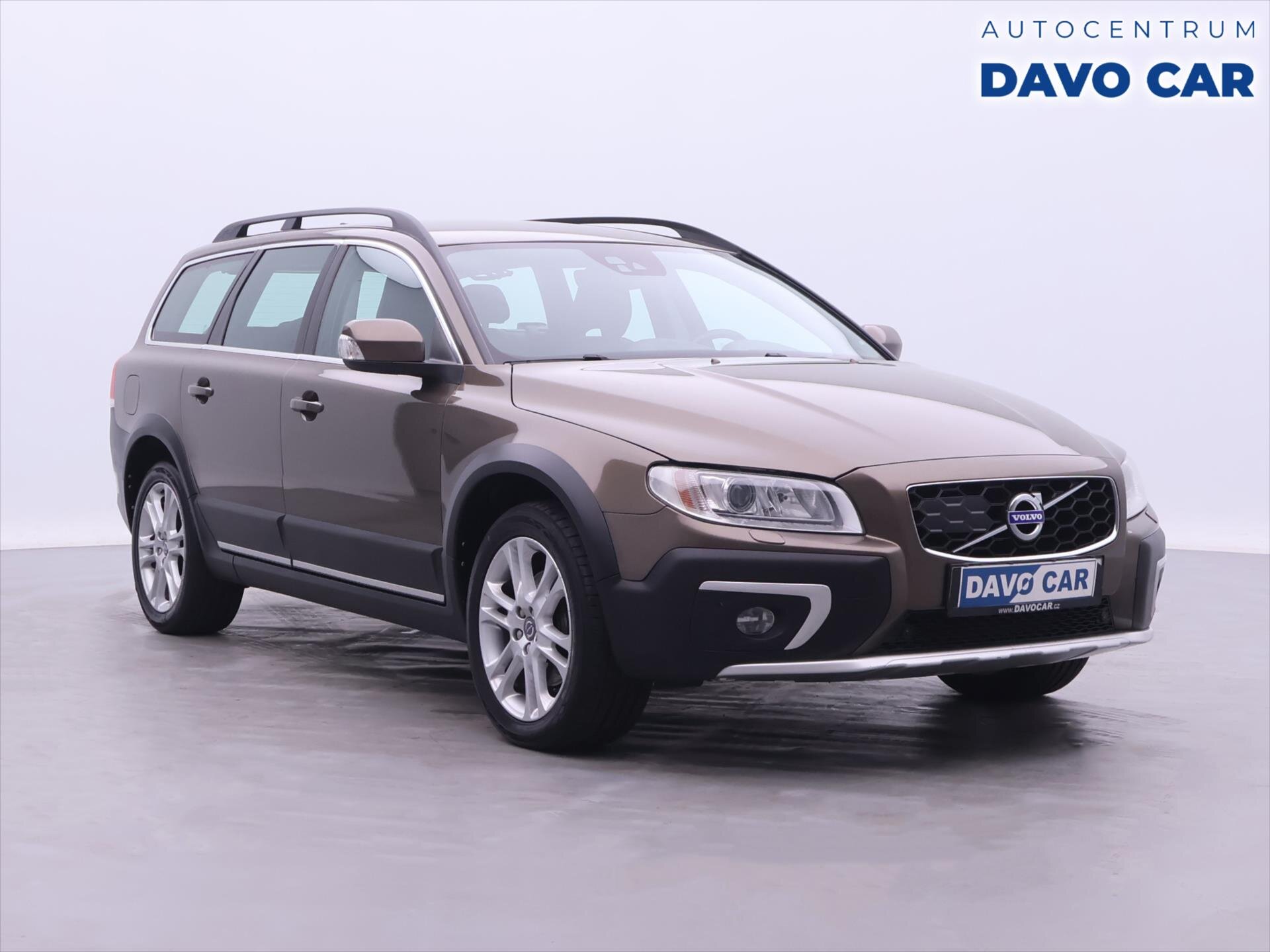 Volvo XC70 Kombi 2,4 l 133 kw