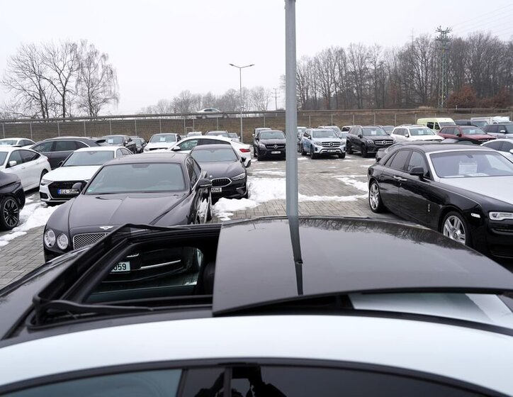 Mercedes-Benz CLA Sedan 2,0 l 340 kw